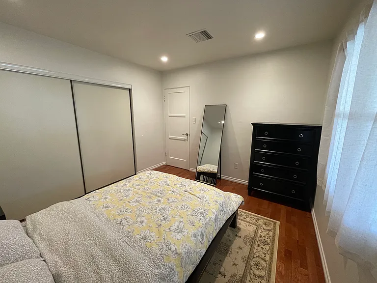 4020 Del Mar Ave — Photo 16