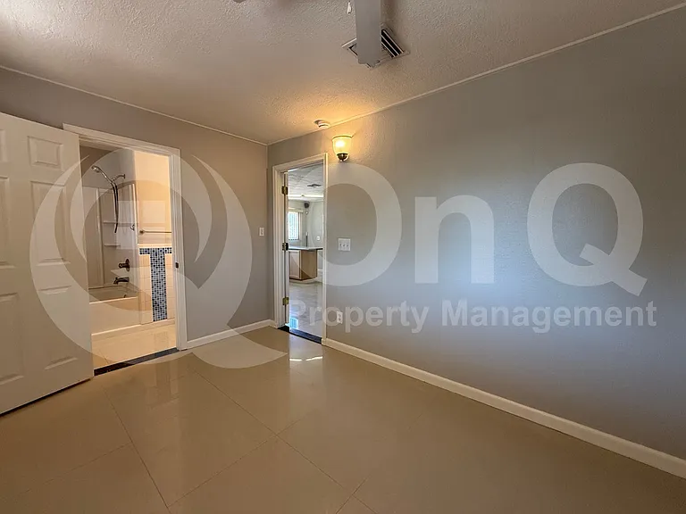 3838 E Seneca St — Photo 9
