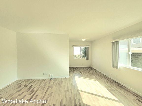 5th image of 1108 Chula Vista Ave #11525208