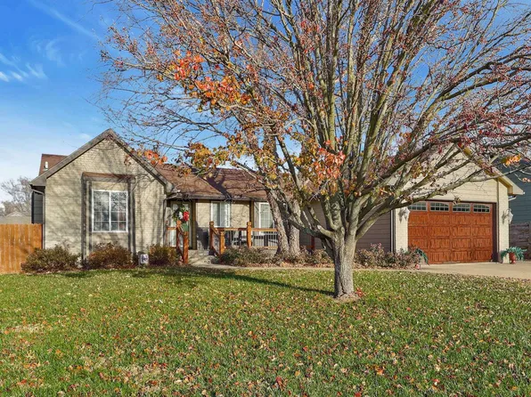 1224 S Gasaway Dr, Derby, KS 67037