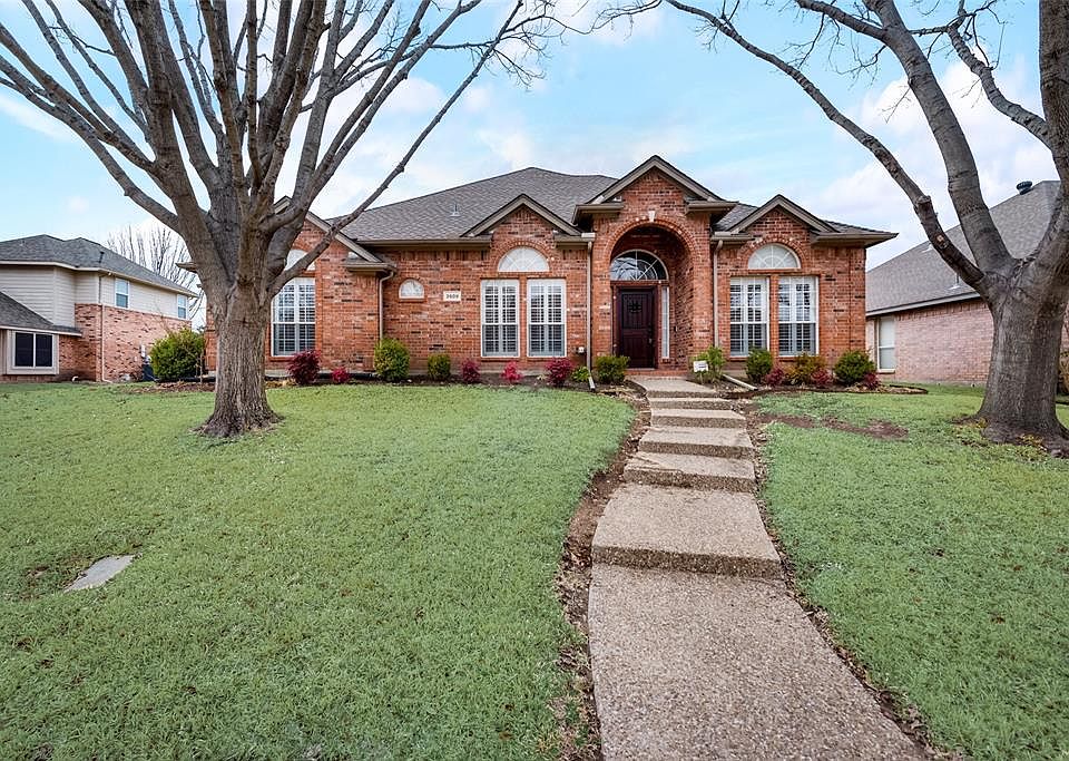 1st image of 3509 High Vista Dr