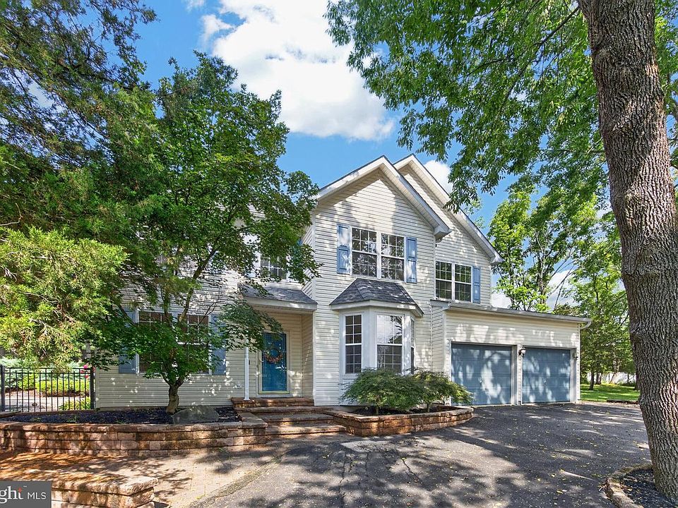1st image of 1341 Meadowview Dr