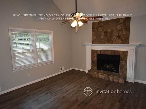 2nd image of 510 Cove Rd