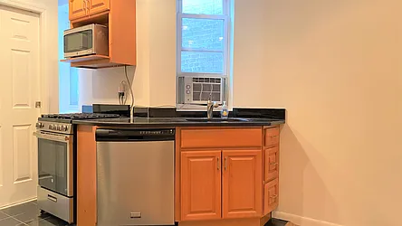 Sold by Fernando Branco Realty LLC