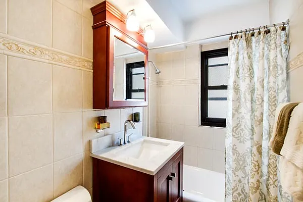 Sold by Compass | media 5
