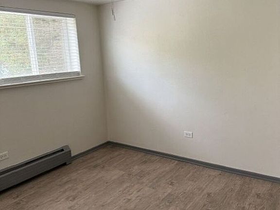 4th image of 1590 Wolff St #202