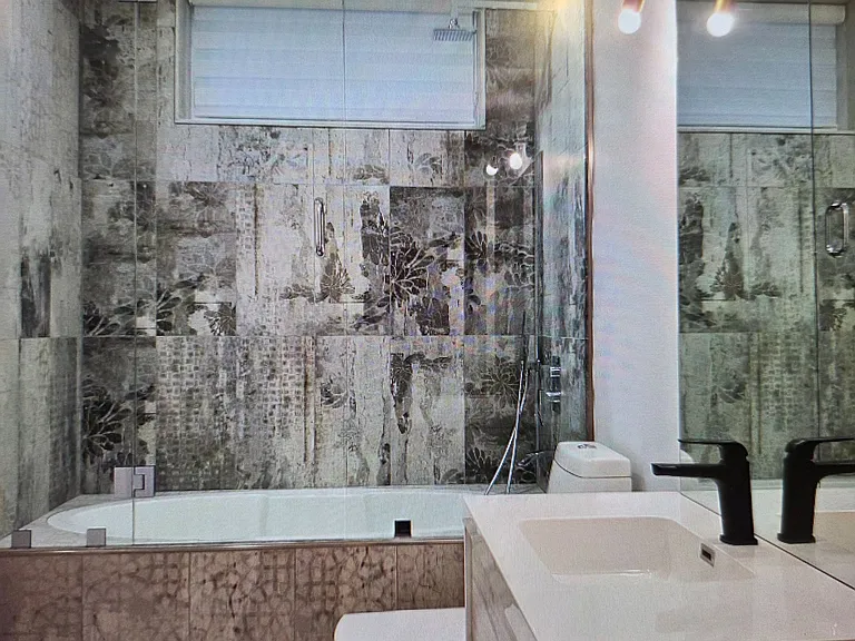 11 Walnut Cres — Photo 2