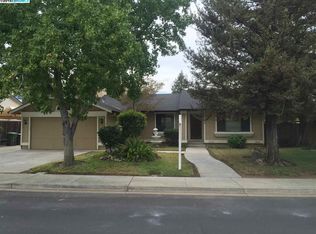 248 Persimmon Dr, Brentwood, CA