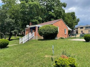 3901 Everlawn St, West Mifflin, PA 15122