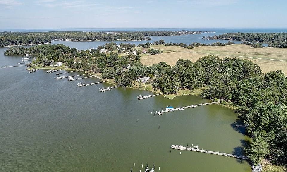 1st image of 246 Porpoise Point Ln