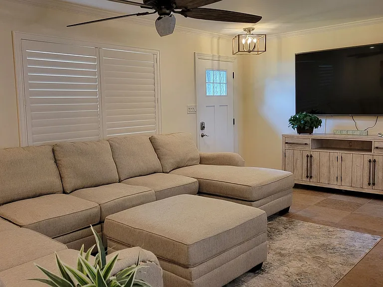 3932 Sunshine Ave — Photo 8