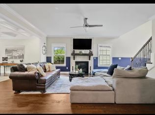 1210 Avondale Cir, Nashville, TN 37207