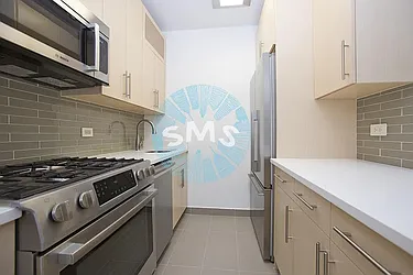 Rented by Space Marketing Shop