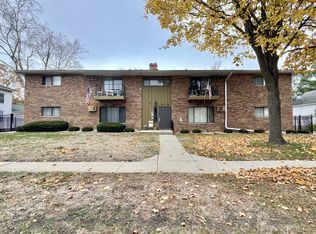 915 W Grand Ave #2, Beloit, WI 53511