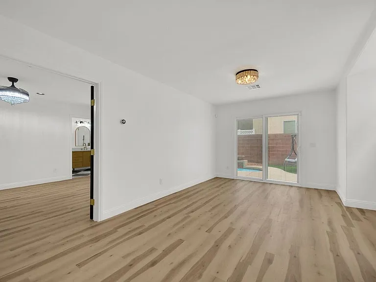8449 Kettledrum St — Photo 7