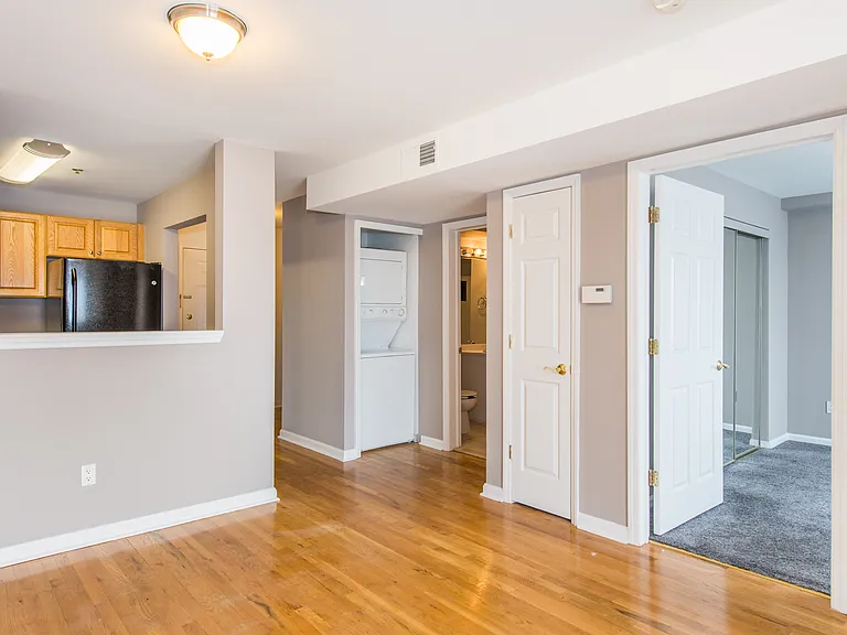 318 54th St #4K — Photo 11