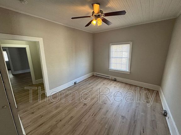 2nd image of 221 Willow St