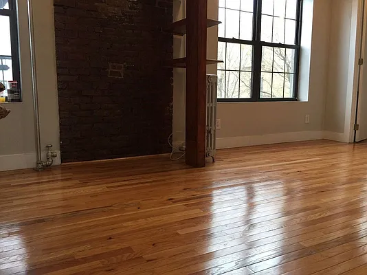 Rented by Garden Management | media 32