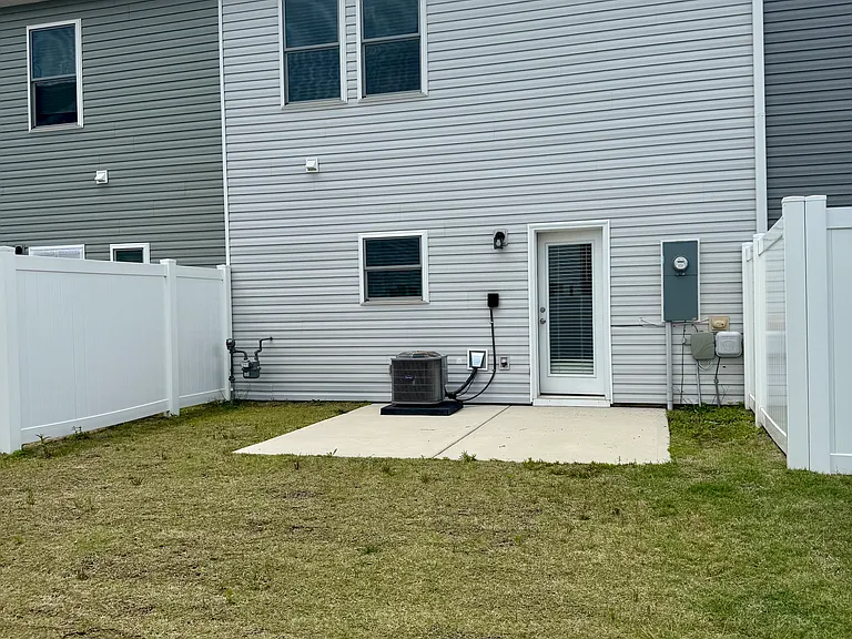 214 Audra Faye Ln — Photo 16