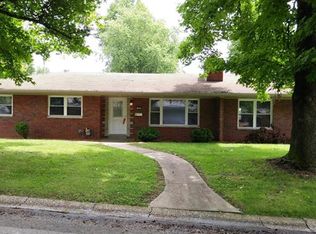 204 Longview Dr, Belleville, IL
