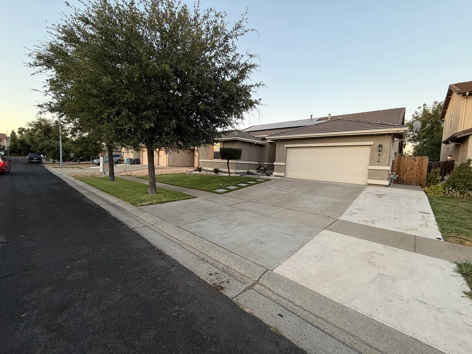 3 bed, 1480 sqft, $2,700 — Photo 1