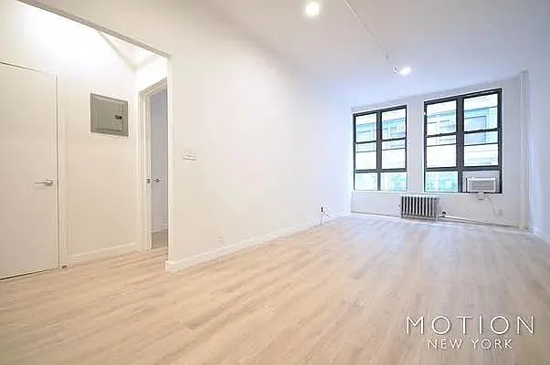 Rented by MOTION New York | media 4