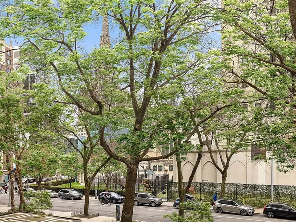70 E 10th St APT 3G, Manhattan, NY 10003