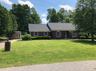 1986 Lakeview Dr, Madisonville, KY