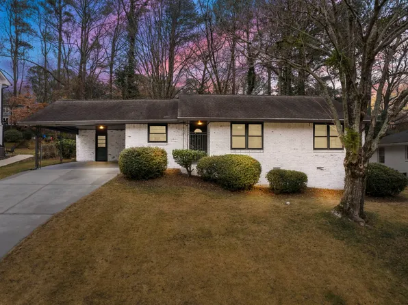 1127 Rogeretta Dr, Atlanta, GA 30329