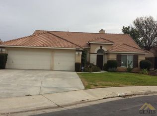 5608 Running Brook St, Bakersfield, CA 93312