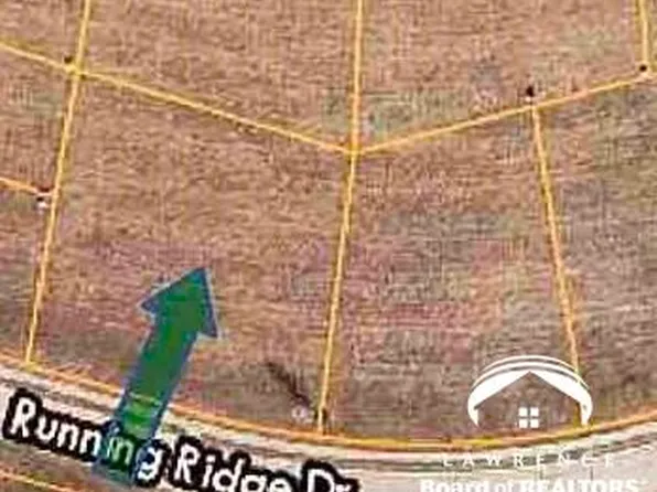 3736 Running Ridge Dr, Lawrence, KS 66049