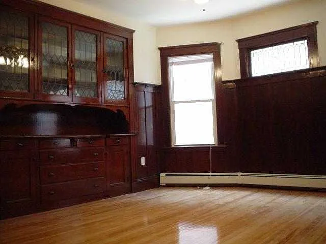 4 bed, $3,700 — Photo 3