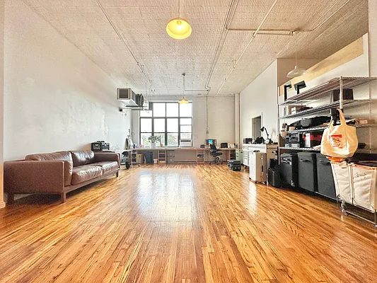 Rented by Doorway NYC, LLC | media 1