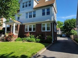 69 Hillcrest Rd, Maplewood, NJ 07040