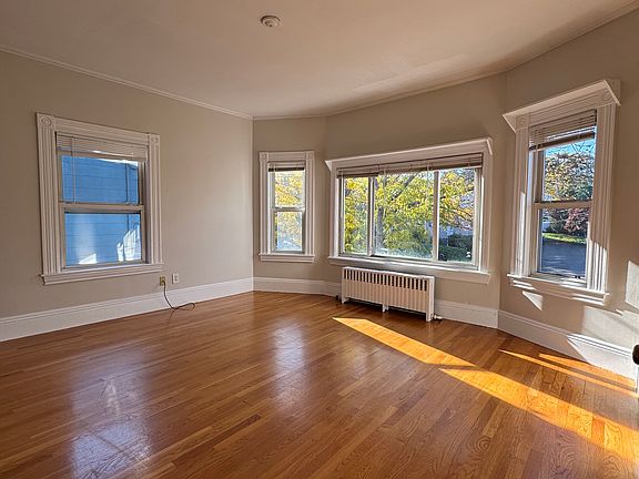 3rd image of 283 Tremont St Floor 2