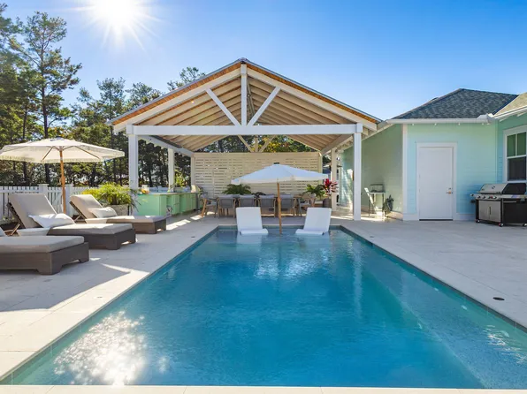 157 E Firethorn Cir, Rosemary Beach, FL 32461