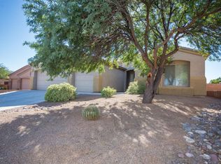 977 W Mountain Stone Dr, Green Valley, AZ 85614