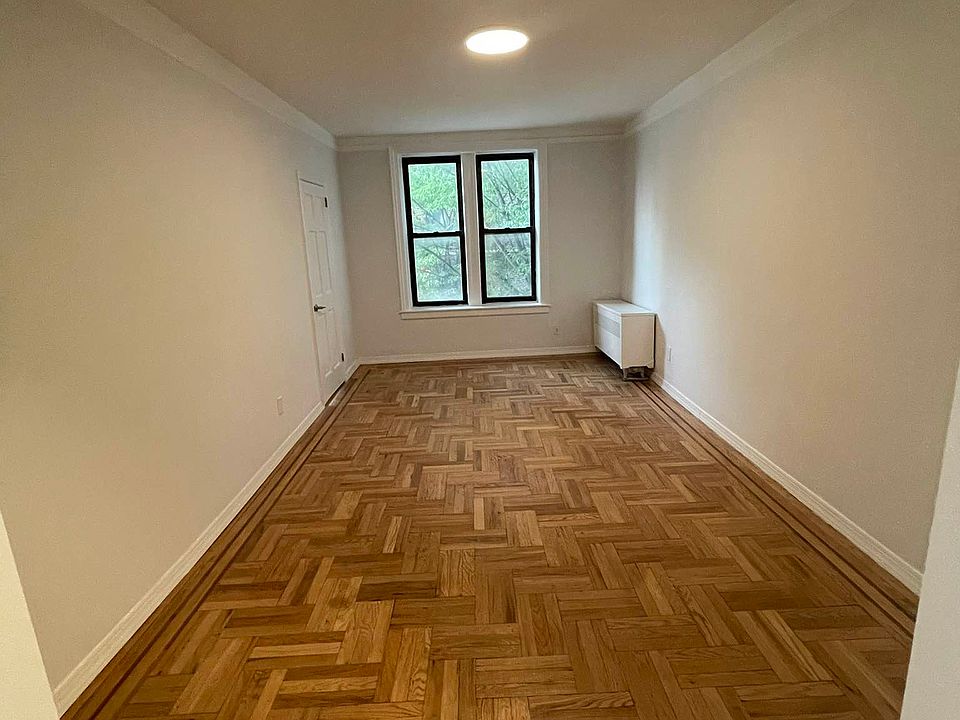 1st image of 4031 18th Ave #1