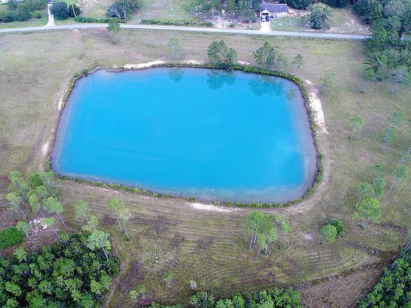 5th image of 7020 Glen Hollow Dr