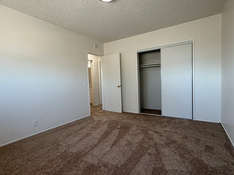 1104 S Marengo Ave #F — Photo 11