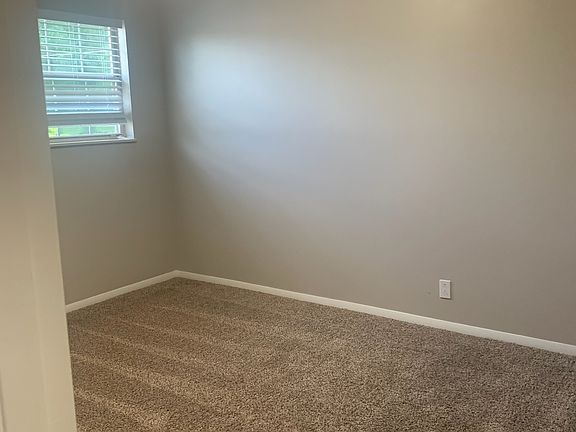 4th image of 9124 Cedarpark Ln #D