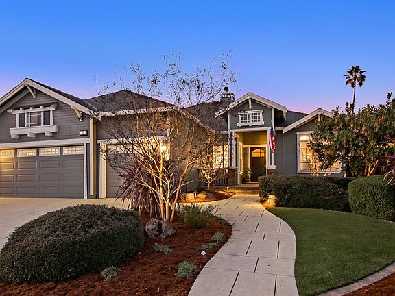 2nd image of 55 Angelica Way