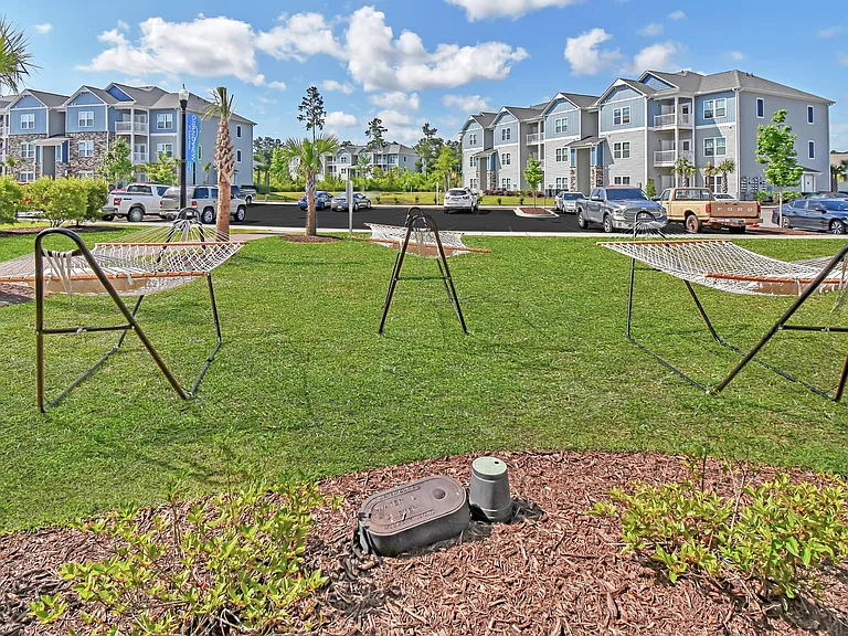 GRANDVIEW AT CLEAR POND APARTMENTS — Photo 30