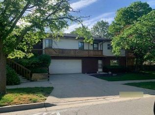 2160 Saginaw Rd SE, Grand Rapids, MI 49506