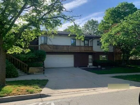 2160 Saginaw Rd SE, Grand Rapids, MI 49506