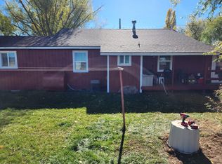 45797 Gift Rd, Bonanza, OR 97623