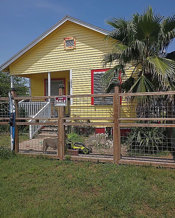 1st image of 2825 1/2 N Sonny Ln