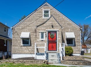 827 Clarks Ln, Louisville, KY