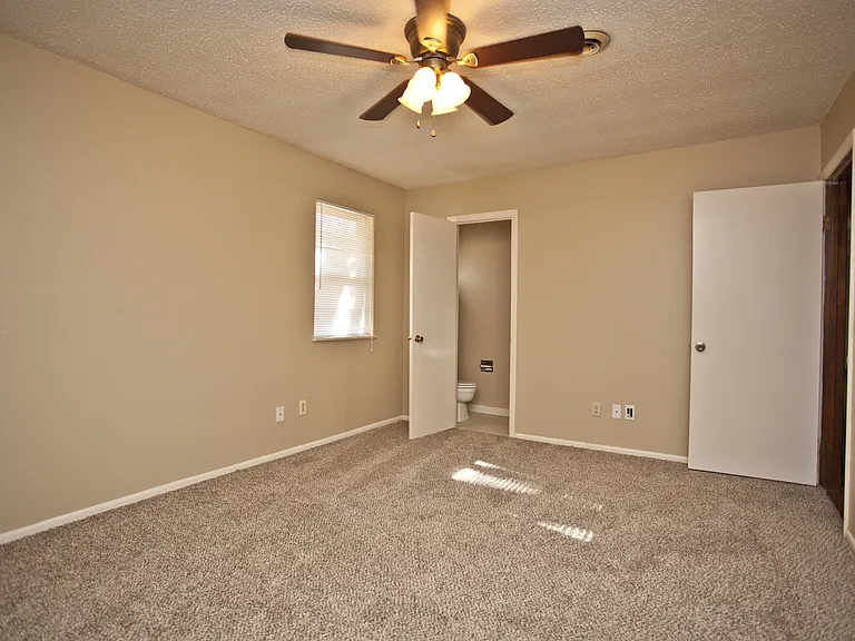 311 Willow Ave — Photo 20