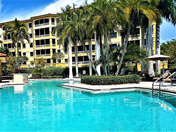 POOL VIEW TOWARDS LAP LANES